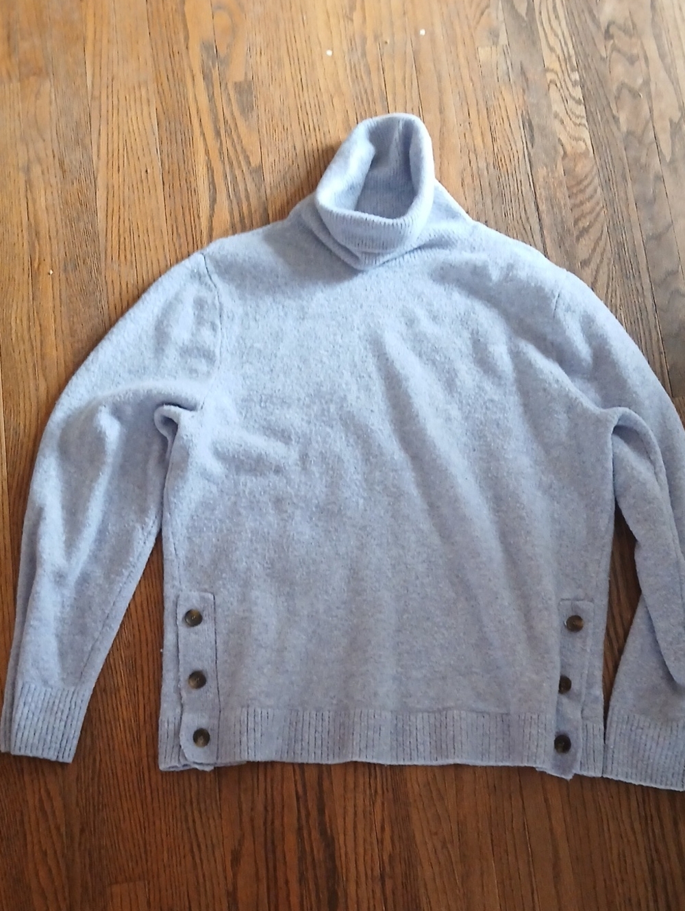 GUC J.crew Turtle Neck Sweater Light Lavender Very Soft Size Large